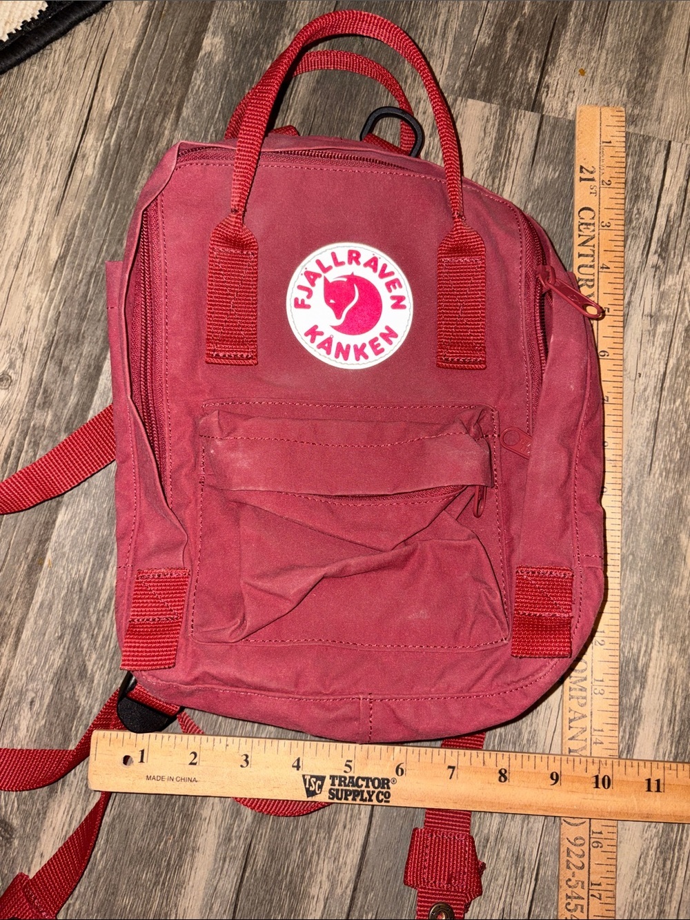 Kånken Mini Backpack - Red - Picture 5 of 6
